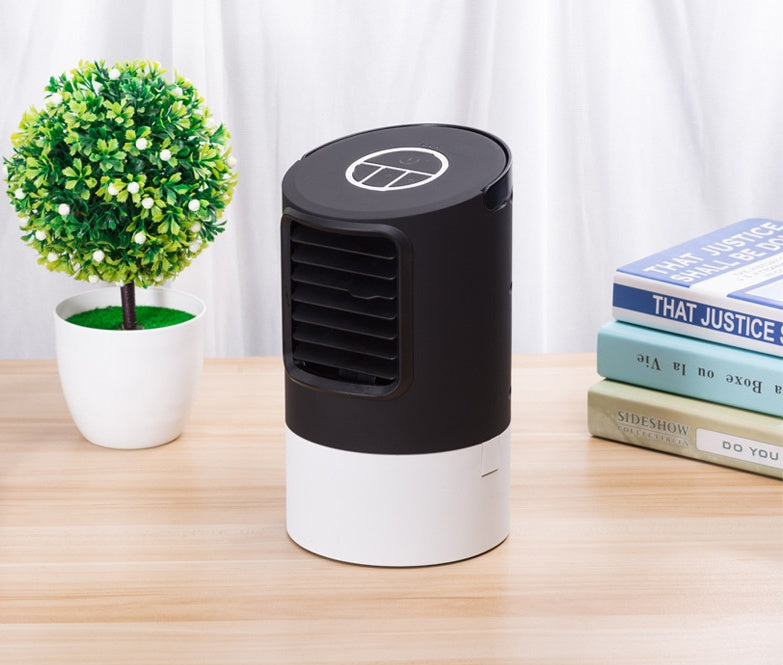 Humidifying desktop air conditioner fan