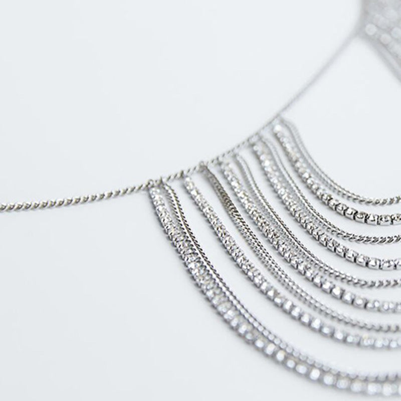 Fashionable Geometric Crystal Inlaid Personalized Pendant Jewelry